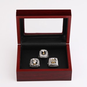 Ensemble de bagues de championnat de basket-ball <span class=keywords><strong>Miami</strong></span> Heat <span class=keywords><strong>Wade</strong></span> James de haute qualité Collection pour hommes Bague de mode commémorative - Product Image 1