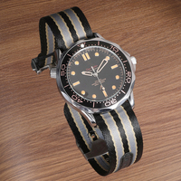 Bracelet de montre de luxe 20mm 22mm en nylon tissé chevron avec boucle déployante, style ceinture de sécurité, bracelet de poignet rayé