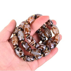 Bracelets en Agates Tibétaines Personnalisés en Résine Époxy Faits Main, Tendance Mode, Bijoux Reiki en Cristal pour la Décoration Intérieure et les Cadeaux (Vente en Gros) - Product Image 1