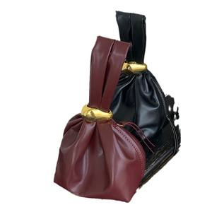 Pleated <b>Cloud</b> Bag Women <b>Pillow</b> Shape Single Strap Zipper Closure Wine Red And Black COULD Material Fall 2024 - Product Image 5