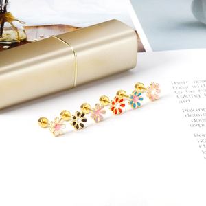 Boucles d'oreilles personnalisées en gros, bijoux pour usage quotidien, plaqué or 18 carats, modèles de Noël pour femmes - Product Image 6