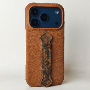 Luxuriöse Echte Togo-Leder Handyhülle Mit <span class=keywords><strong>Python</strong></span>-Leder Fingerriemen für iPhone 17 Pro - Product Image 2