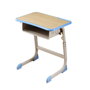 เก้าอี้เด็กสตาร์ไลท์ สีฟ้า ปรับความสูงได้ สำหรับใช้ในโรงเรียนและที่บ้าน - Product Image 4