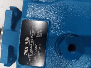 Pompe à pistons axiaux à cylindrée variable de série PVH, modèle PVH131QIC-RAF16S10C25V-30, haute pression, circuit ouvert, hydraulique - Product Image 1