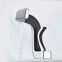 Nouveau design de luxe, robinet de lavabo en laiton noir et argent à poignée unique, montage sur plan à 1 trou, mitigeur cascade eau chaude et froide