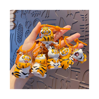 Vente en gros de porte-clés de poupée tigre en résine 3D véritable de haute qualité