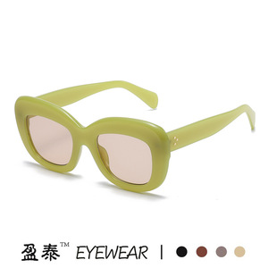 แว่นตา แว่นกันแดดทรงแคทอายขนาดใหญ่ UV400 กรอบพีซี แฟชั่นสตรี สไตล์สตรีท - Product Image 4