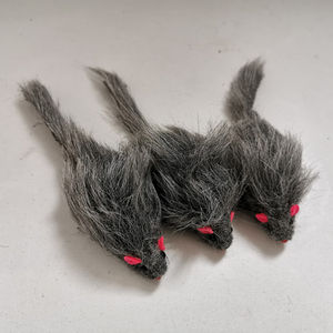 Jouet à mâcher interactif pour chat, en peluche grise de 16 cm, avec <span class=keywords><strong>papier</strong></span> froissé et couineur, pour la chasse, l'exercice et le soulagement de l'ennui - Product Image 6