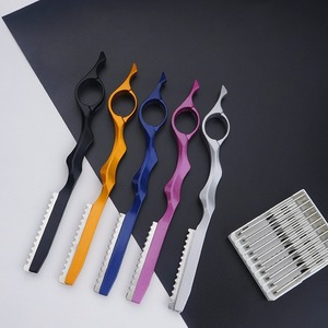 Navaja Profesional Reutilizable para Adelgazar y Recortar el Cabello con Mango de Aluminio Espacial para Depilación de Cejas y Rostro - Product Image 3