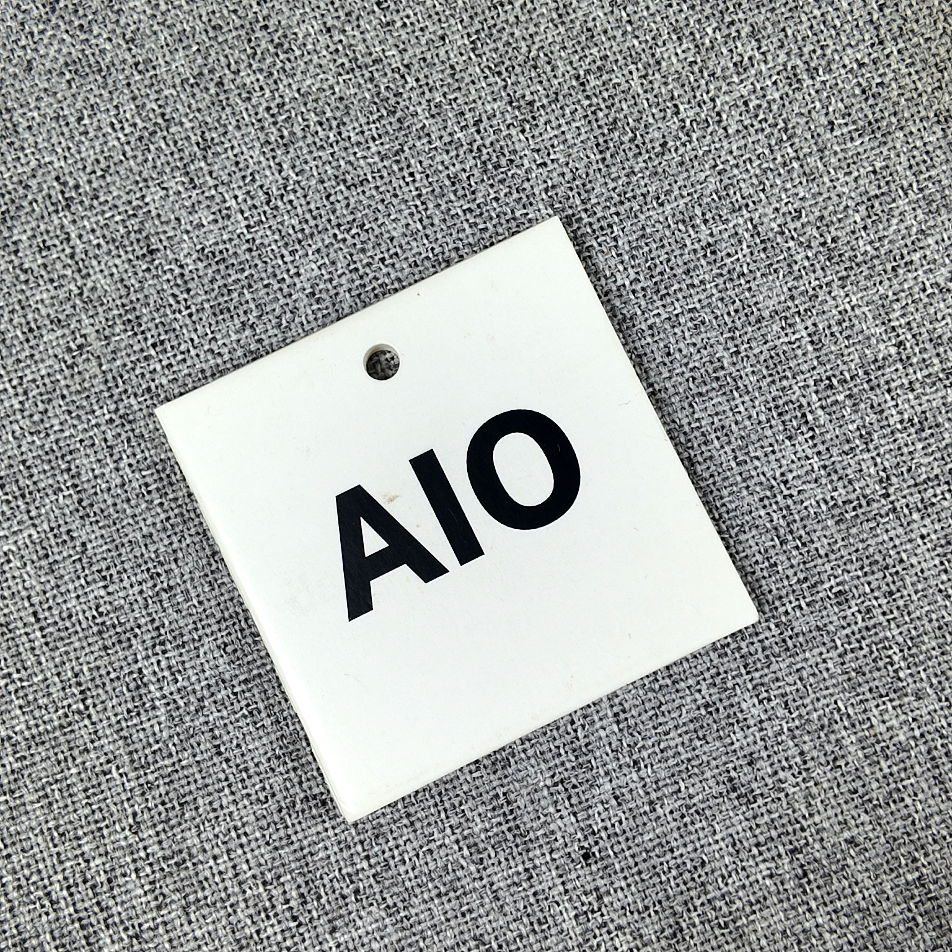 Customizable Eco-Friendly Paper Clothing Tags For Garment Bags Shoes & Accessories-Brand Name Tags