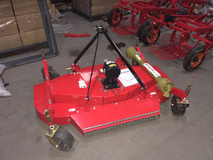 Tondeuse de finition pour tracteur ; Tondeuse à gazon à entraînement par arbre de transmission à trois points - Product Image 5