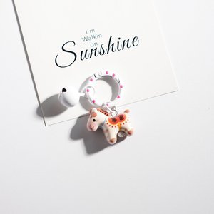 Porte-clés mignon en forme de poney de dessin animé, breloque de sac pour fille, jouet créatif multicolore tendance, cadeau, pendentif pour voiture ou écouteurs - Product Image 2