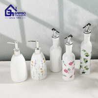Bouteille distributrice d'huile d'olive en verre opale blanc de 350 ml, 36 pièces en vrac avec décalcomanie personnalisée à l'extérieur