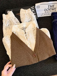 Completo da Donna <span class=keywords><strong>Elegante</strong></span> con Camicia a Maniche Lunghe e Gilet in <span class=keywords><strong>Pizzo</strong></span> Tinta Unita, Nuova Collezione Autunno 2026 - Vendita all'Ingrosso - Product Image 3