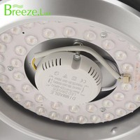 Ventilador de techo con motor silencioso de diseño tradicional con luz LED y control remoto, flujo de aire fuerte, acabado blanco y plateado para uso doméstico