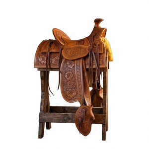 Sillín de Carreras de Caballos Inglés de Alta Comodidad con Estructura de Madera, Cuero de Alta Calidad y Diseño Grabado a Mano, con Mantas Sostenibles para Montar a Caballo - Product Image 1