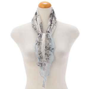 Chal de Mujer con Diseño de Ondas Pintado a Mano, Plisado, con Punta de Espada, Corto, Ligero, Transpirable y Cálido, para Uso Diario en Todas las Estaciones - Product Image 3