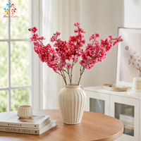 Vente en gros de branches de fleurs de cerisier artificielles au toucher réel, fleurs de sakura roses pour la décoration de mariage, d'événements et de la maison, arrangement floral