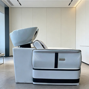 Sillón de Lavacabezas Moderno y de Lujo para Salón de Belleza con Lavabo de Cerámica, Profesional, en Color Blanco Crema y Cuero con Rayas Negras - Product Image 5
