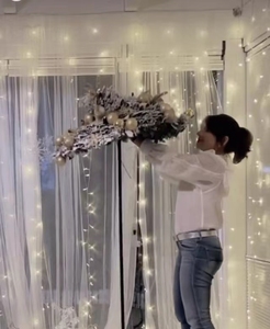 Árbol de Navidad Plegable Preiluminado de Alta Calidad de 7 pies con Luces Decorativas, Diseño Pop-Up, Adornos Festivos para un Ambiente Navideño - Product Image 2