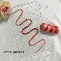 Fil ciré plat teinté en segments Yigao 0,4 mm 0,5 mm multicolore pour le bricolage fait main, fil spécial pour le tissage