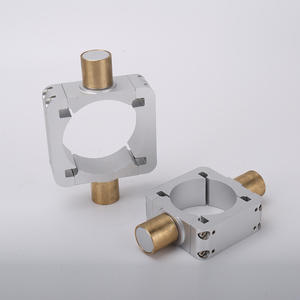 Accessoires pour cylindres SC Standard : Trunnion intermédiaire à dégagement rapide et cylindre central pivotant d'urgence pour le démontage des cylindres - Product Image 4