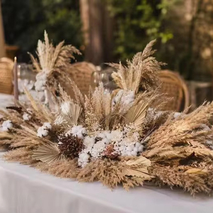 Composition florale de table de mariage, décoration de table de mariage bohème, chemin de table en fleurs préservées pour la décoration de réception de mariage, vente en gros - Product Image 1