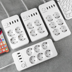 Multiprise standard européenne avec 4 ports USB 2500W pour hôtel, bureau, usage domestique - Product Image 1