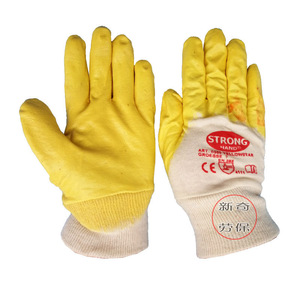 Guantes de Trabajo de Nitrilo Amarillo Strong Hand, Totalmente Recubiertos, Antideslizantes, de Uso General, Talla 7 - Product Image 1