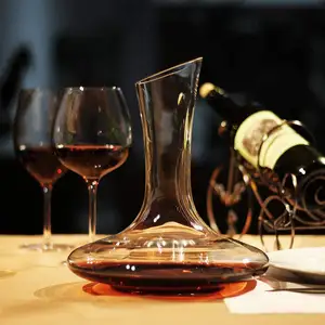 Top Seller 1800Ml Wholesale Unique Clear Crystal Glass Wine Decanter For Gift