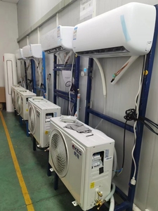เครื่องปรับอากาศแบบแยกส่วน OEM 50Hz 60Hz 12000Btu ใช้สารทำความเย็น R410a คุณภาพสูง - Product Image 1