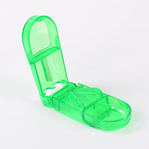 Le coupeur de boîte à pilules MM-PB010 coupe en toute sécurité la tablette et stocke les pilules de vitamines de médicaments en deux pour une déglutition plus facile ou plus petite - Product Image 4