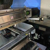 Machine Yamaha YS12 SMT Monteur de puce de sélection et de placement automatique modulaire à grande vitesse avec composants de base PLC