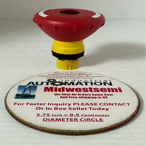 Bouton poussoir lumineux Lavato Gire pour déclencher l'interrupteur d'urgence champignon 60mm Neuf Original Spot Plc - Product Image 1