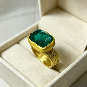 Anello con dettagli incisi a trama blu-verde, regalo di gioielleria retrò da donna - Product Image 1