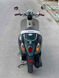 Scooter d'<span class=keywords><strong>occasion</strong></span> à essence Fifty-Four : Vidéos de remplacement et de démonstration – Catégorie de produits : Scooters à essence - Product Image 6