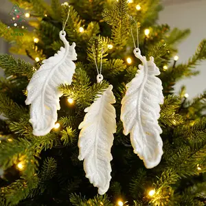 Adornos navideños pequeños, adornos colgantes de árbol de Navidad de KG
