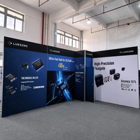 Stand d'exposition SEG avec éclairage LED, logo personnalisé imprimé, tissu tendu, pour événements professionnels et promotion de marque