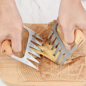 مخلب دب من خشب السنط من الفولاذ المقاوم للصدأ مع مقبض خشبي - Product Image 3