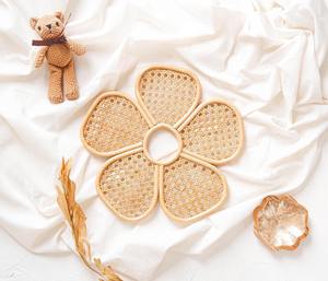 Nouvelle Idée Fait à la Main Rotin Rose Forme - Product Image 2