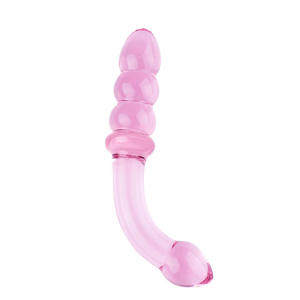 Jouet artisanal en verre rose en forme de petite baleine pour le plaisir des femmes - Product Image 3