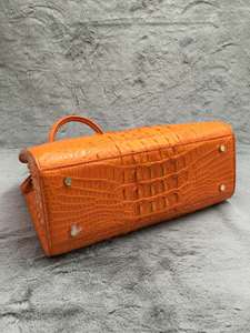 Sac à main pour femme en cuir de crocodile coloré, modèle le plus vendu, avec bandoulière pour porté en travers du corps - Product Image 4