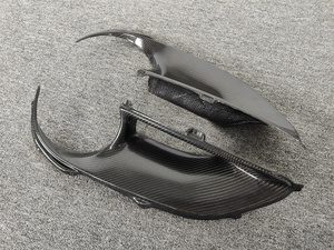 Marco de luz trasera de parachoques trasero de fibra de carbono verdadero para Ferrari 488 GTB/Spide kit de carrocería Borde de parachoques delantero difusor trasero faldones laterales - Product Image 5