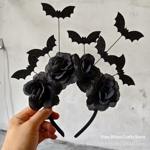 Fascia per Capelli Gotica Nera con Rose e Pipistrelli per Halloween, Cerchietto Scuro con Pipistrelli Glitterati per Feste Spettrali e Accessori per Costumi Cosplay - Product Image 2