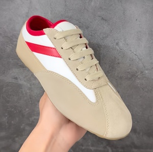 College-style trendy new soft-bottom running lace-<b>up</b> lightweight sports casual shoes in forest color - Product Image 4