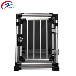 Cage de voyage trapézoïdale montée sur véhicule pour animaux de compagnie à la maison et à l'extérieur - Product Image 6