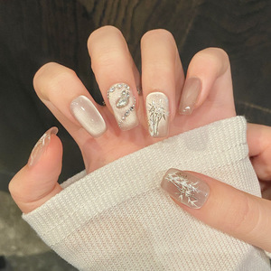 Nouvelles Faux Ongles Courts Faits Main Style Chinois, Motif Œil de Chat, Serpent et Bambou, Sertis de Diamants, Simples et Tendance, à Presser - Product Image 3