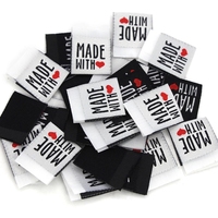 Logo de marque personnalisé étiquettes de vêtement étiquettes vêtements T-shirts étiquettes de cou en tissu damassé étiquettes tissées pour vêtements