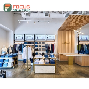 Entrepreneur en aménagement de boutiques, présentoirs de comptoir pour boutiques - Product Image 2