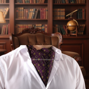 Cravate en coton 100% pour homme, motif floral aztèque bleu clair, style décontracté - Product Image 3